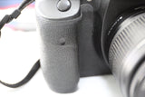 Canon EOS 7D 18.0 MP DSLR Camera with 18-55mm EFS Lens & Case - GOOD