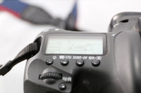 Canon EOS 7D 18.0 MP DSLR Camera with 18-55mm EFS Lens & Case - GOOD