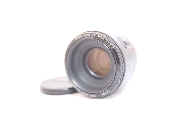 Canon Ef 50mm F/1.8 Focal Length Lens EXCELLENT - Both Lens caps