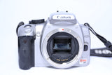 Canon EOS Digital Rebel XT 8.0MP DSLR w 18-55mm EF-S IS Lens OK condition