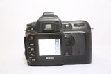 Nikon D D50 6.1MP Digital SLR Camera - Black (Kit w/ AF-S VR G 18-55mm Lens